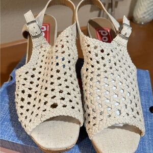Pop Cream Woven Wedges